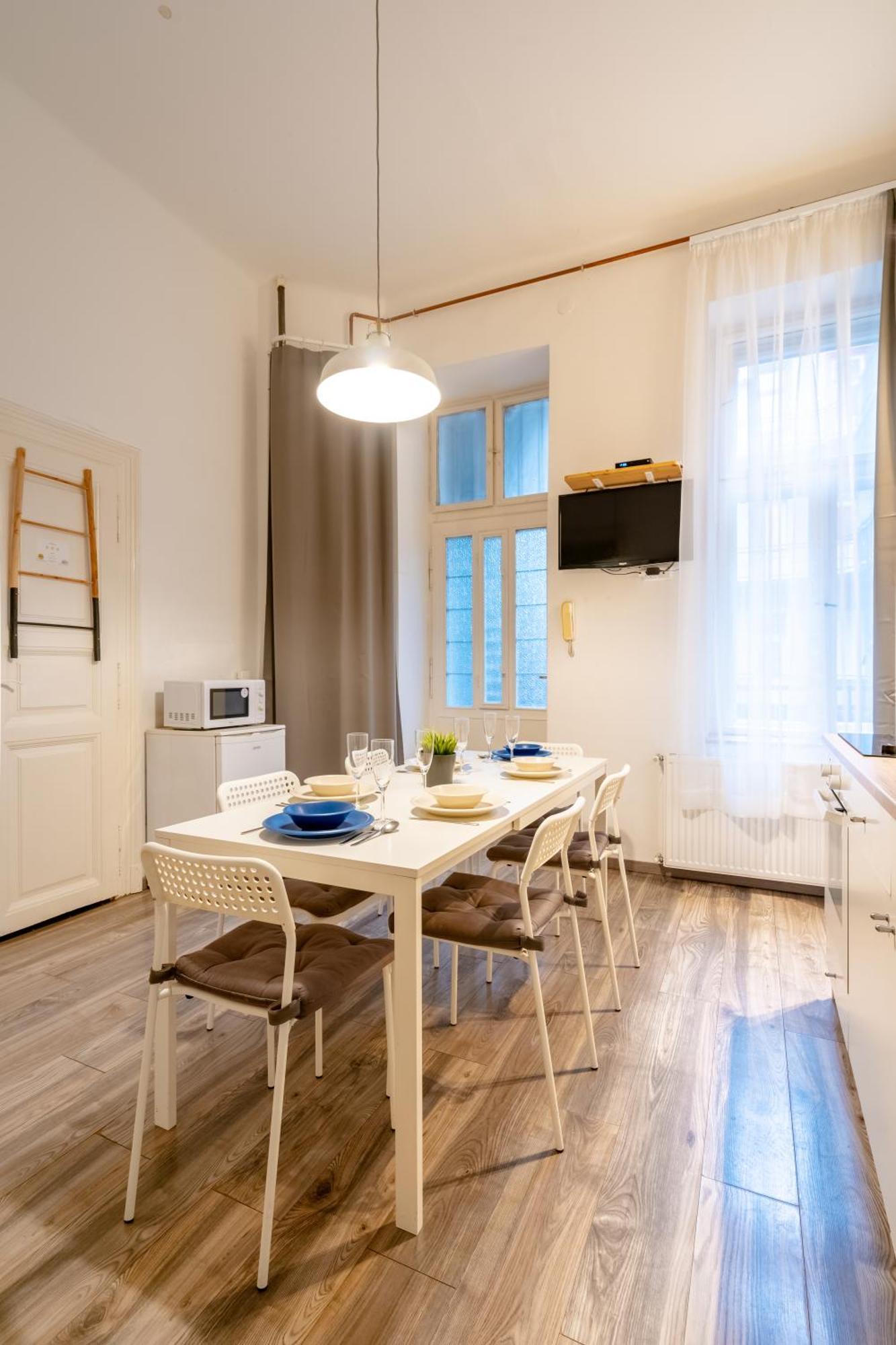 Wave - 3 Bedroom Apt In Center Budapesta Exterior foto